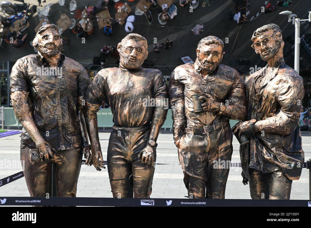 Four lads in jeans monument hires stock photography and images Alamy