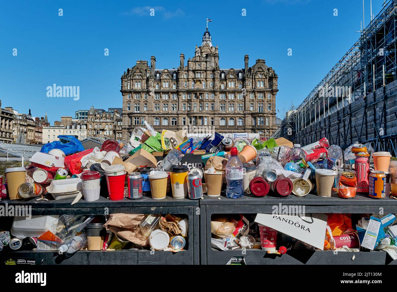 Edinburgh Scotland, UK 27 August 2022. Bins overflow with litter in the