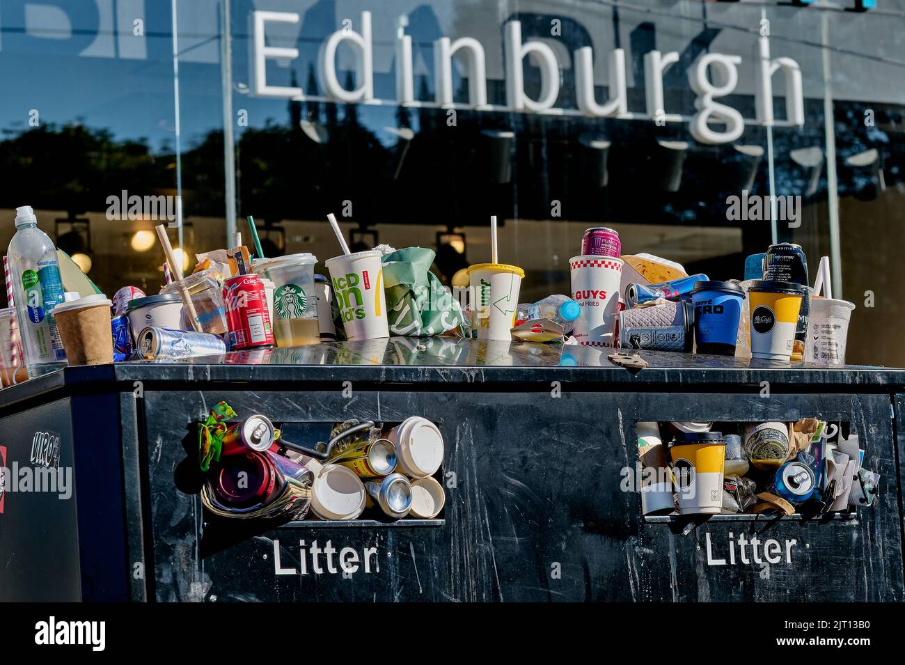 Edinburgh Scotland, UK 27 August 2022. Bins overflow with litter in the
