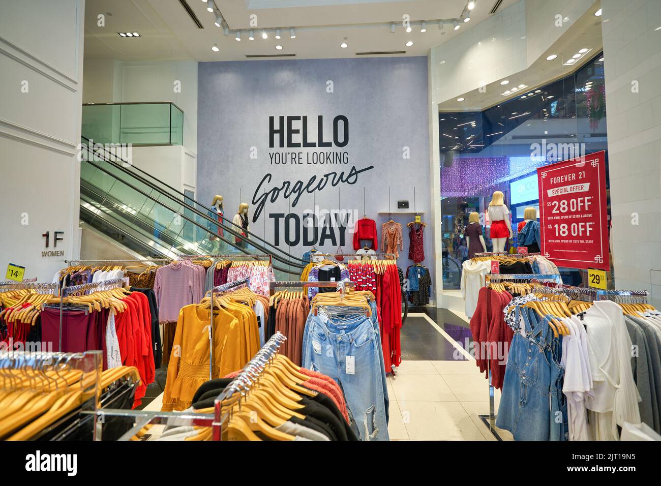 Forever 21 and H&M Clothing Stores Compared: Photos