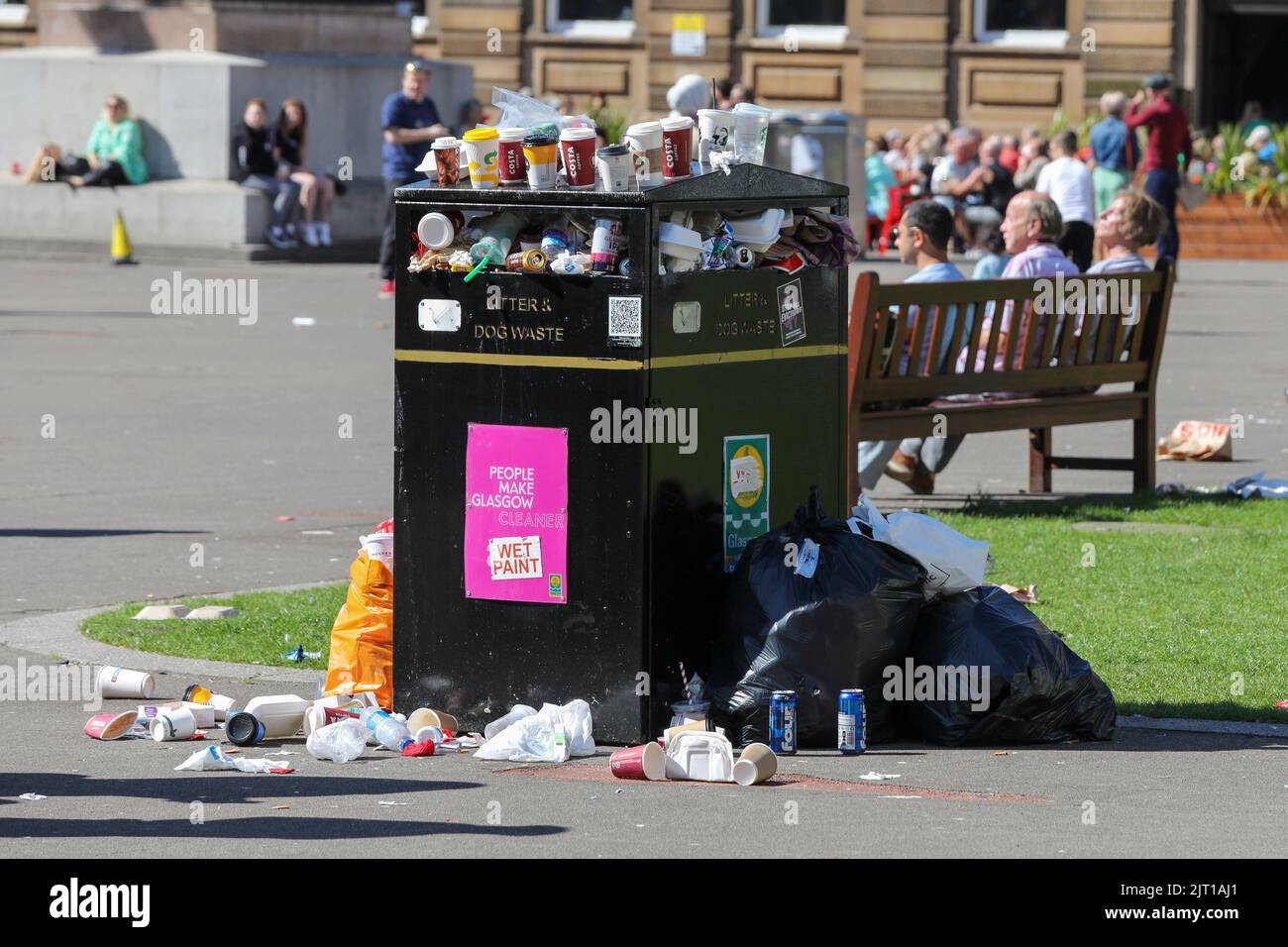 Glasgow refuse collection hires stock photography and images Alamy
