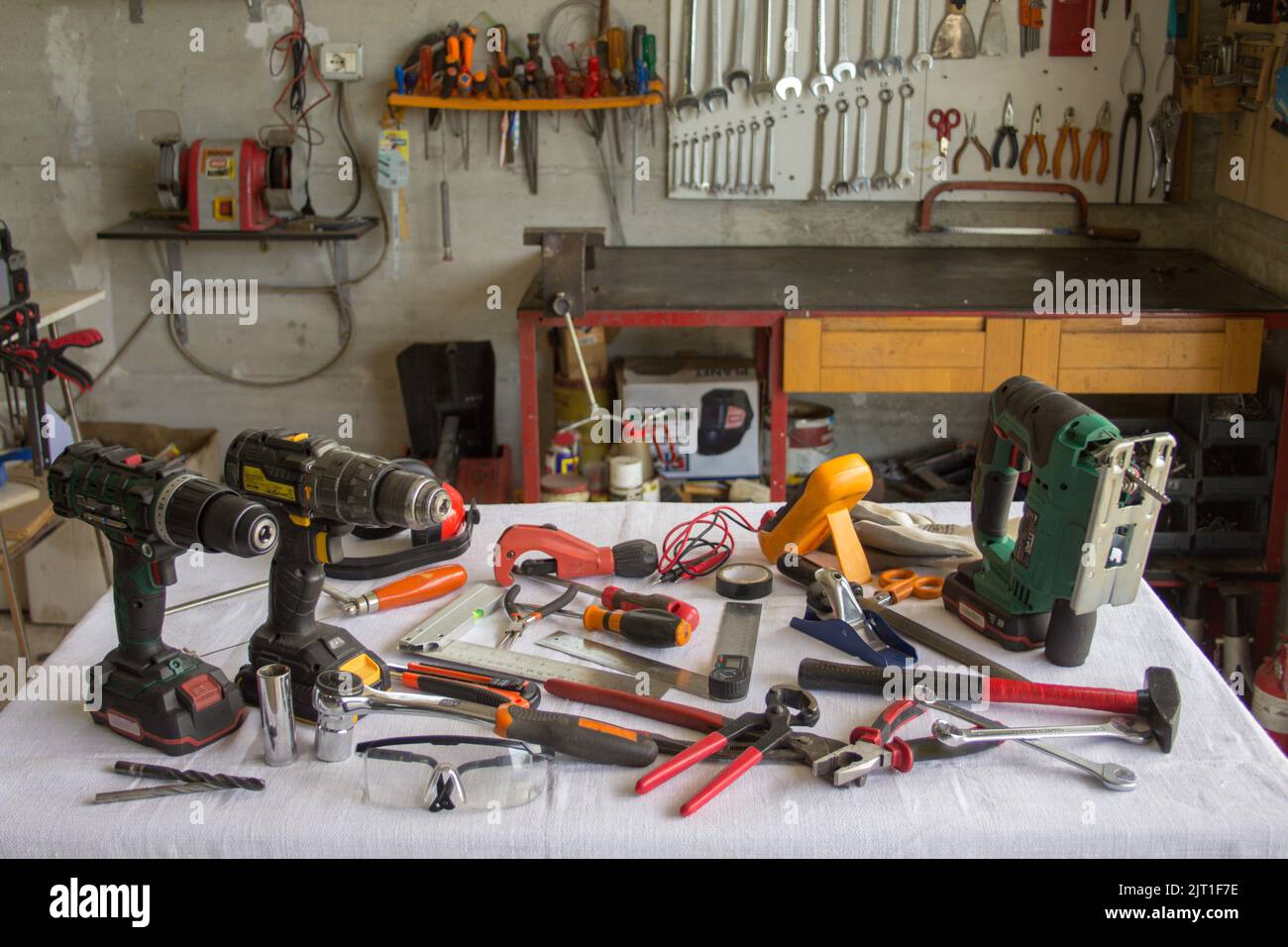 Image of a handyman's and a bench with doityourself work
