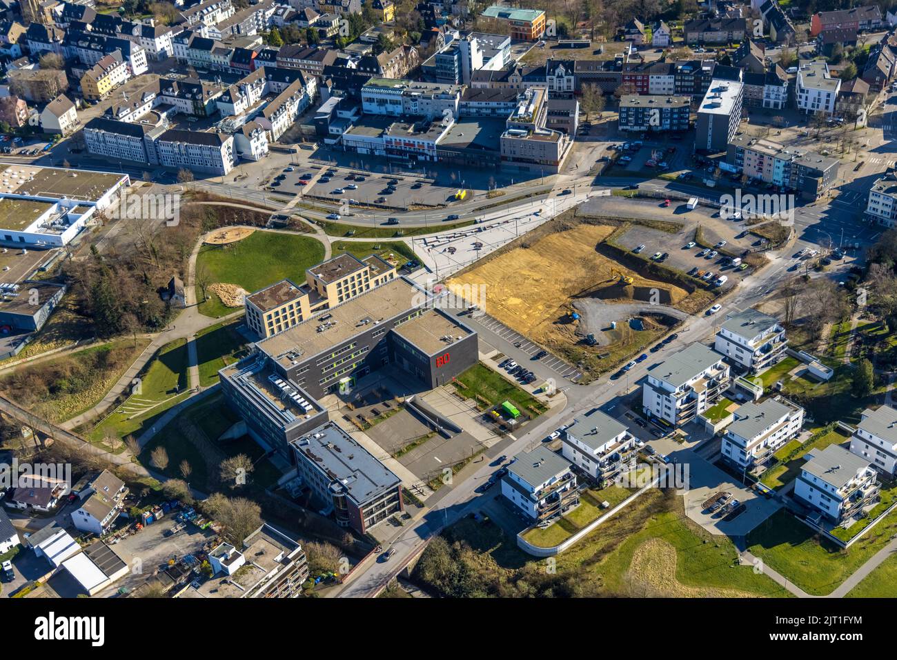 Hefelmannpark and construction site jakob muth strasse corner