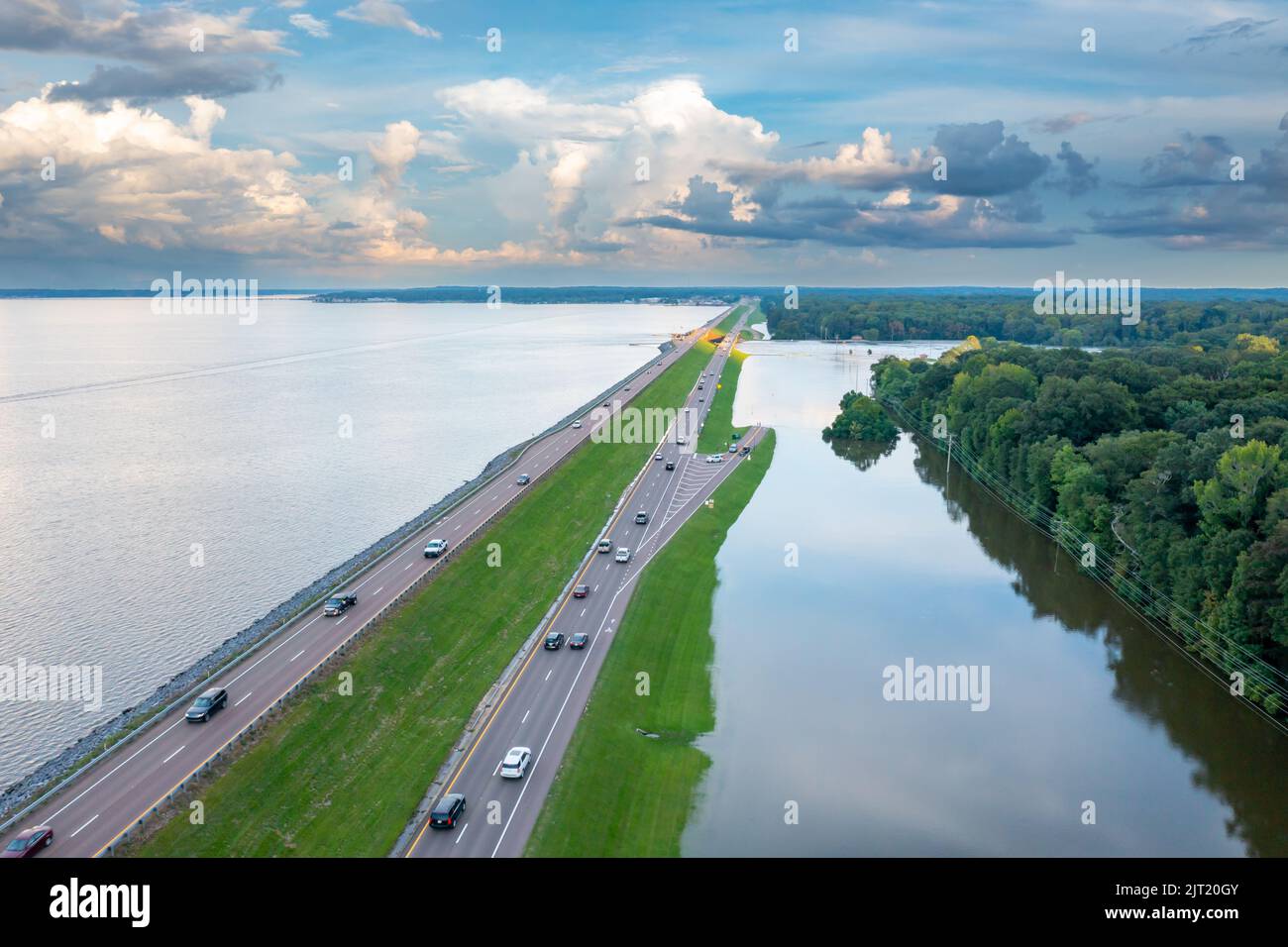 Ridgeland, MS - August 26, 2022: The Ross Barnett Reservoir Spillway dam, that feeds the Pearl River, just north of Jackson, MS with flooding due to h Stock Photo