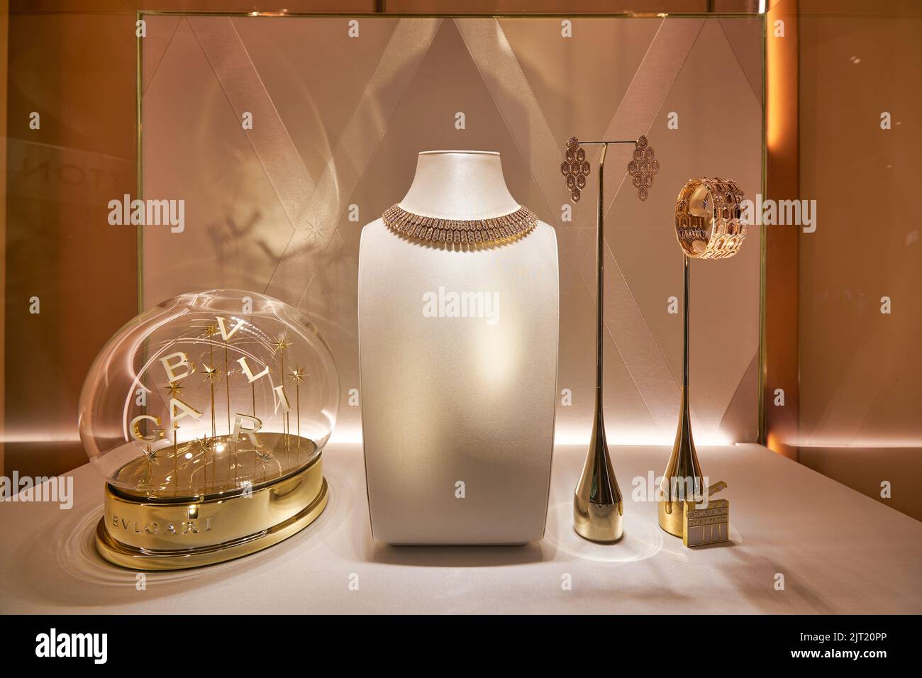 Bvlgari ion hot sale