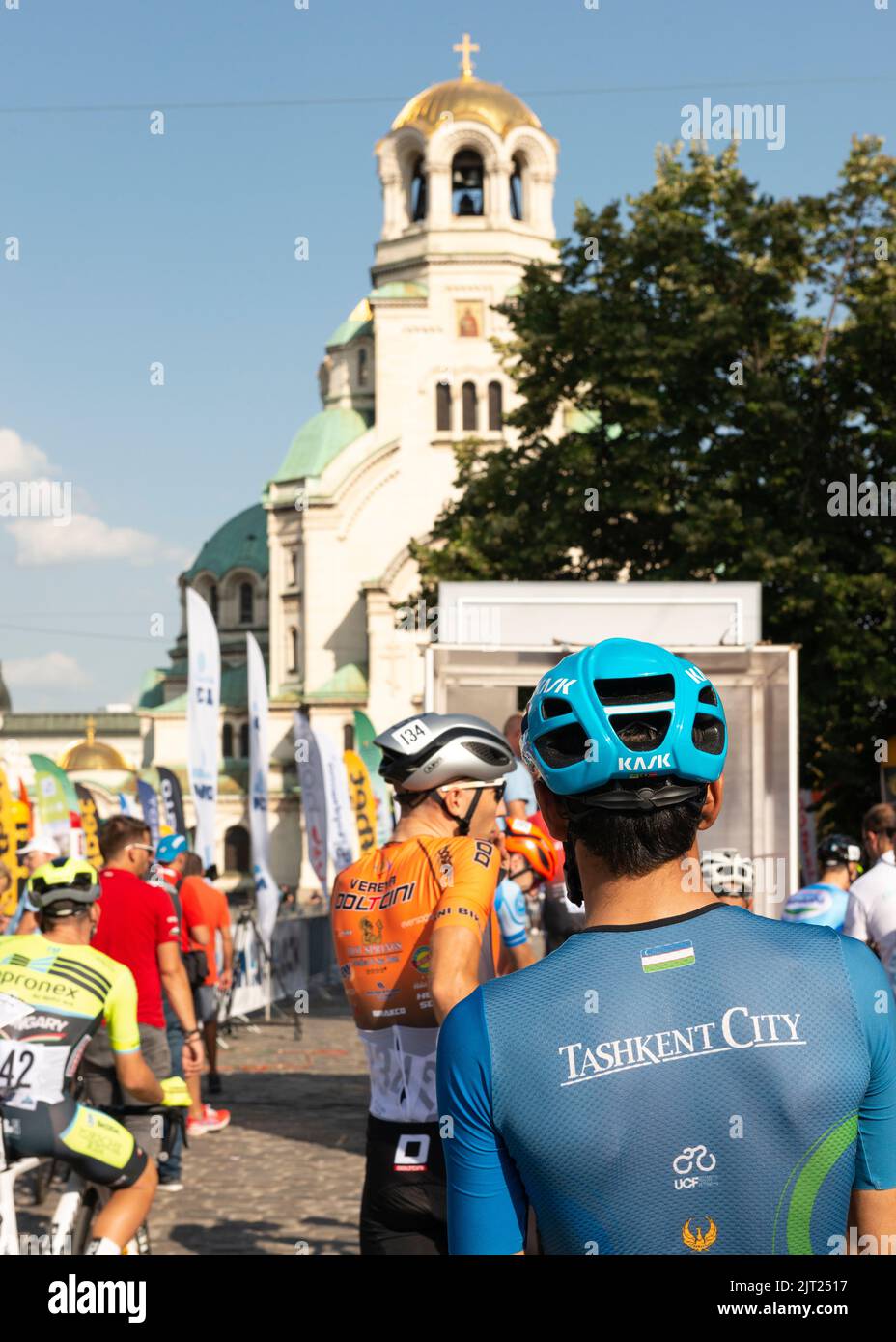 Sofia, Bulgaria, 27 August 2022. Cyclists participate in the 2022 issue of the Tour of Bulgaria cycling competition during the opening prologue round in the Bulgarian capital. Credits: Ognyan Yosifov / Alamy Live News Stock Photo