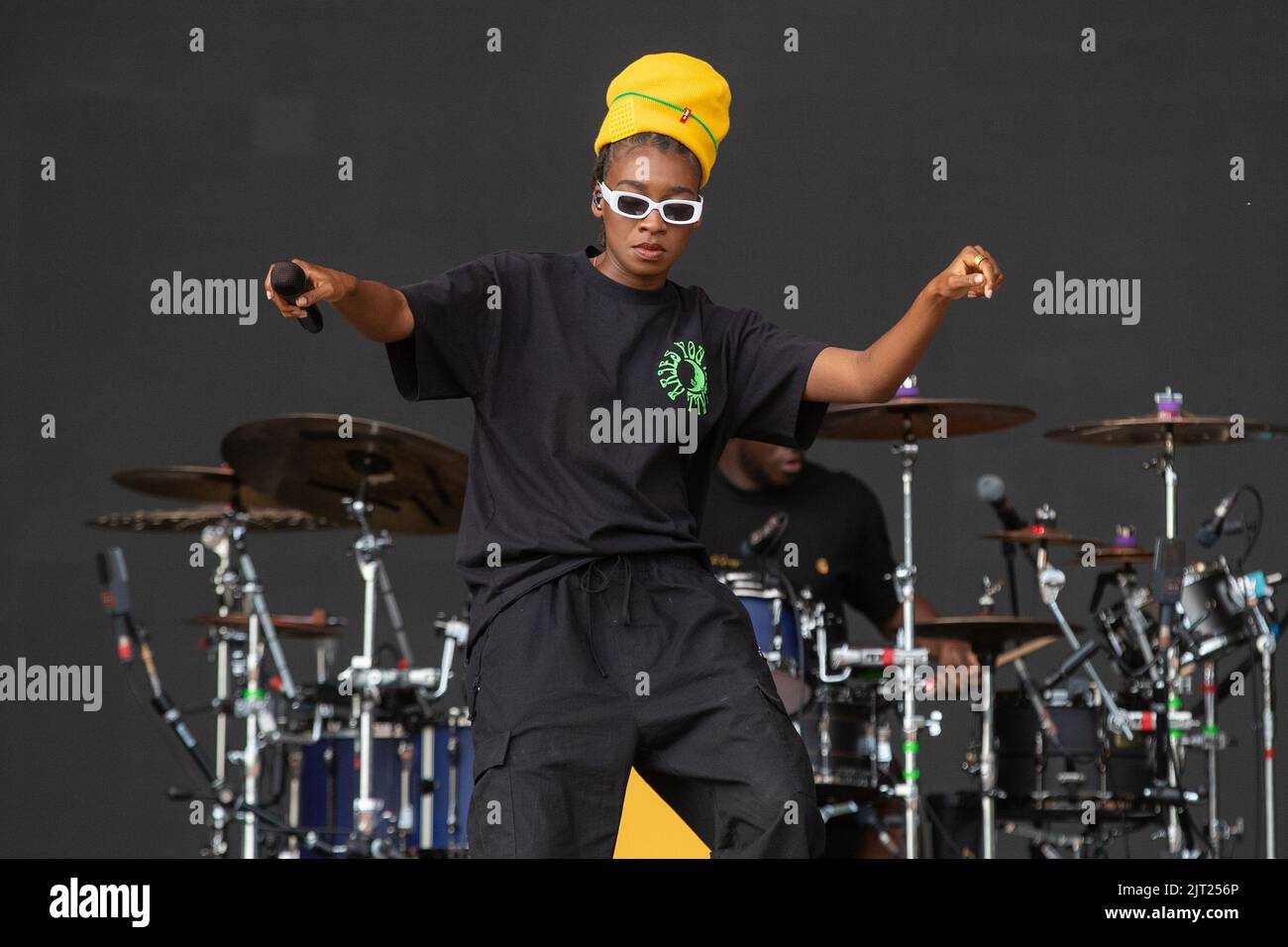 Leeds, UK. Saturday 27 August 2022.  Simbiatu 'Simbi' Abisola Abiola Ajikawo, better known by her stage name Little Simz live on stage during day 2 of  Leeds Festival 2022.,© Jason Richardson / Alamy Live News Stock Photo