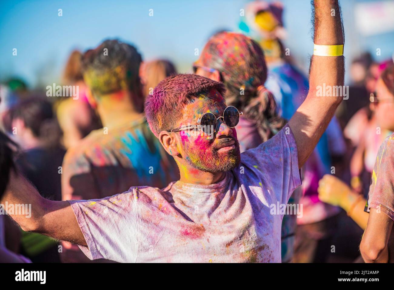 holi powder canada