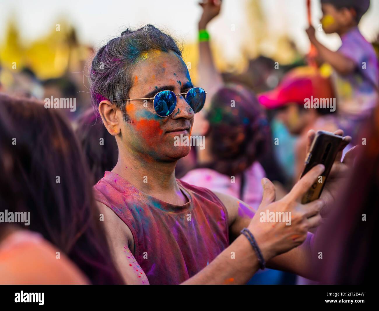 holi powder canada