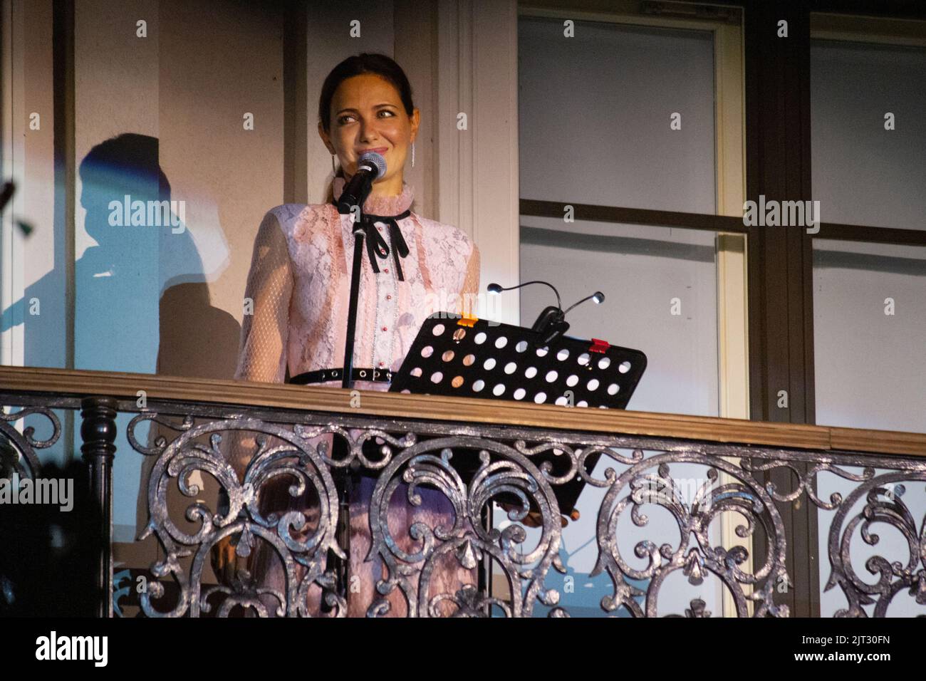 27. 08. 2022. Russia, Republic of Tatarstan, Kazan, City Hall. Russian theater, film and dubbing actress Ekaterina Klimova reads poetry during the 'Voice of Kazan' poetry performance. Stock Photo