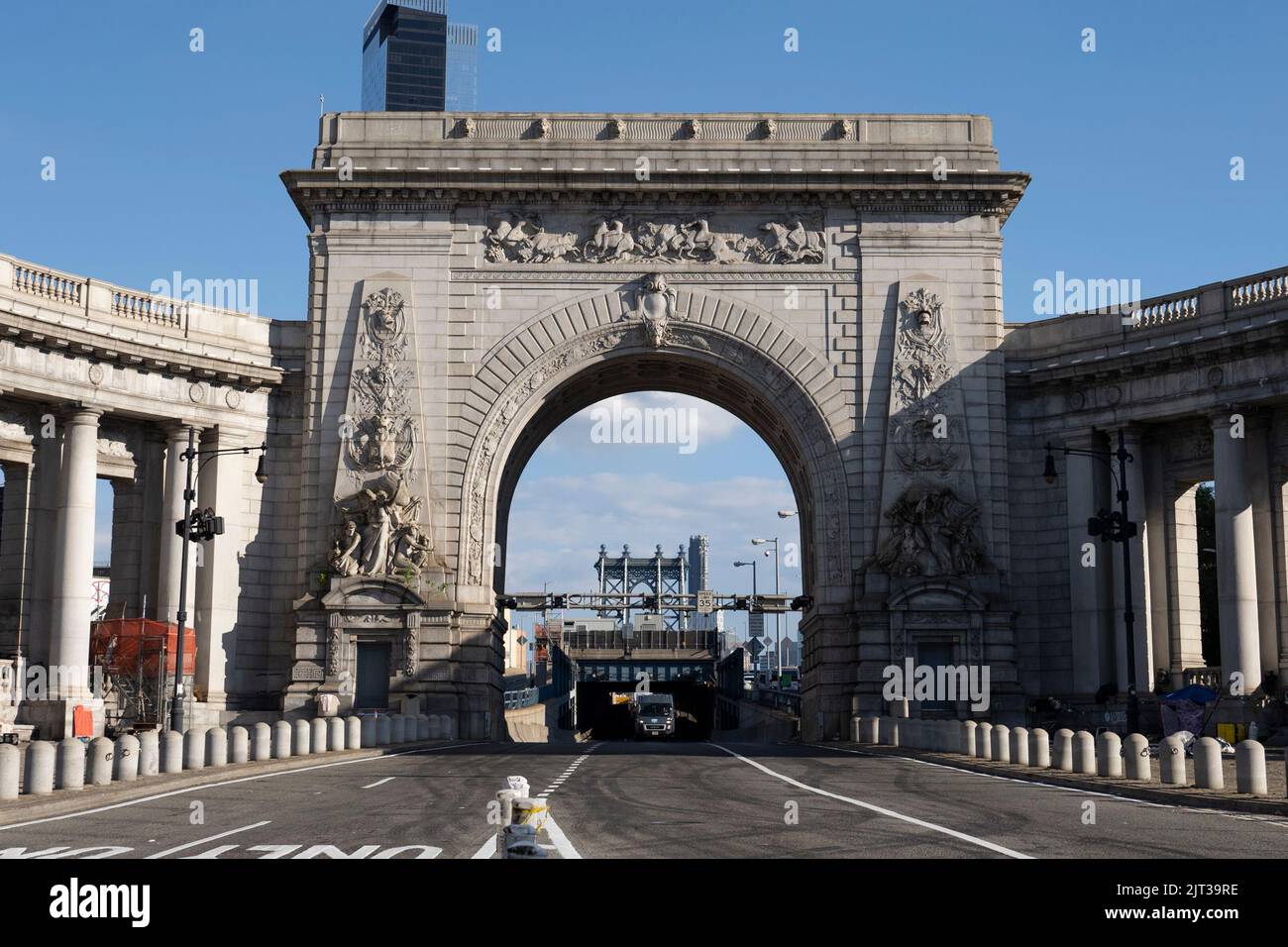 A strange bridge over Canal Street - The Bowery Boys: New York