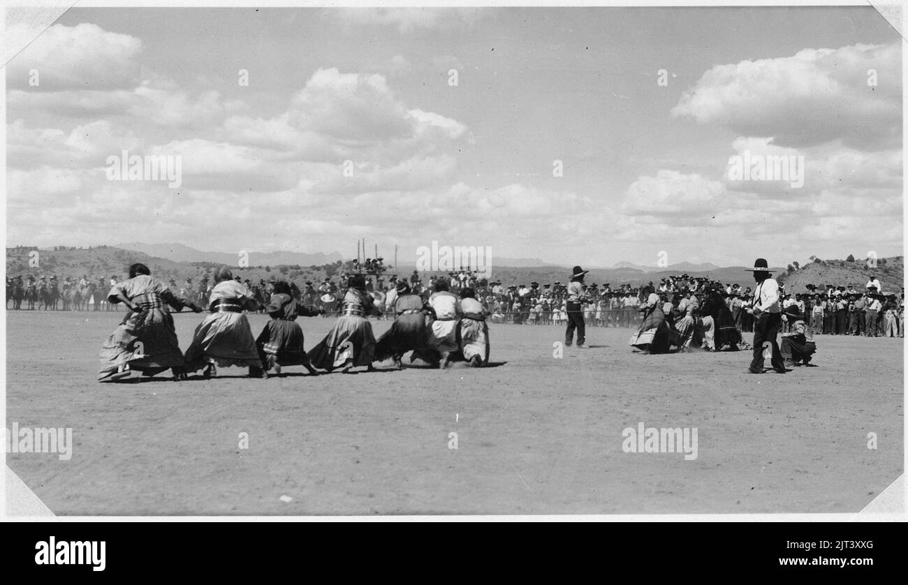 Tug of War between Apache and Navajo women Stock Photo Alamy