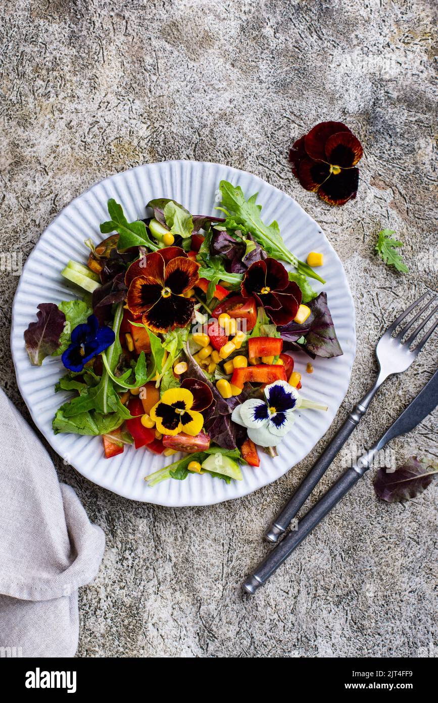 Vegetable salad with edible flowers Stock Photo Alamy