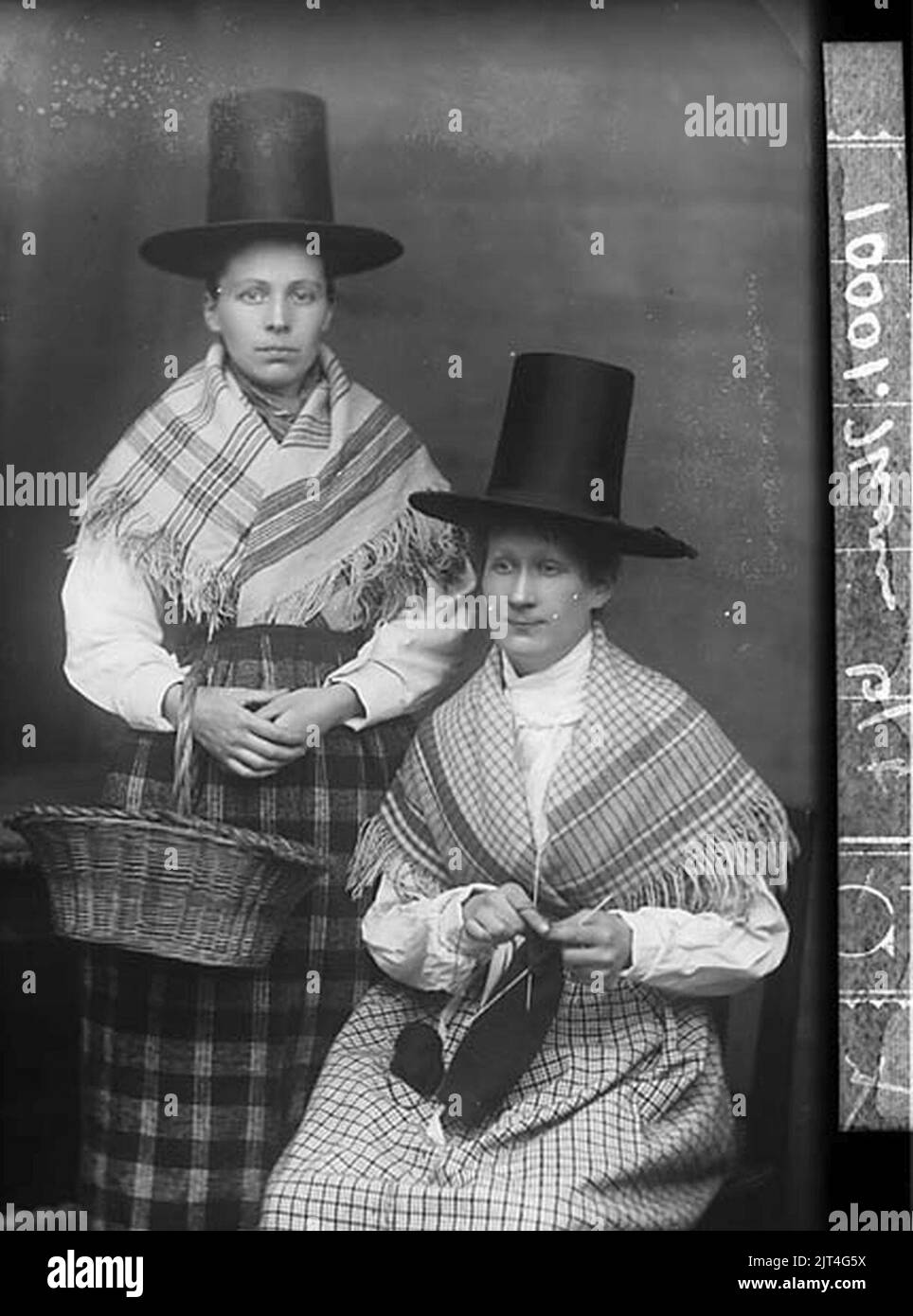 Two women in national dress (Thomas Stock Photo Alamy