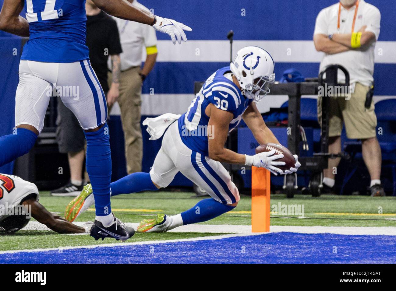 Phillip lindsay hi-res stock photography and images - Alamy