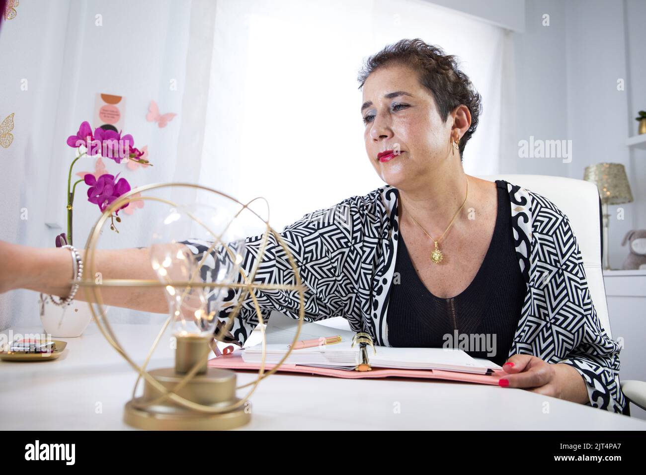 50 year old woman face hi-res stock photography and images - Alamy