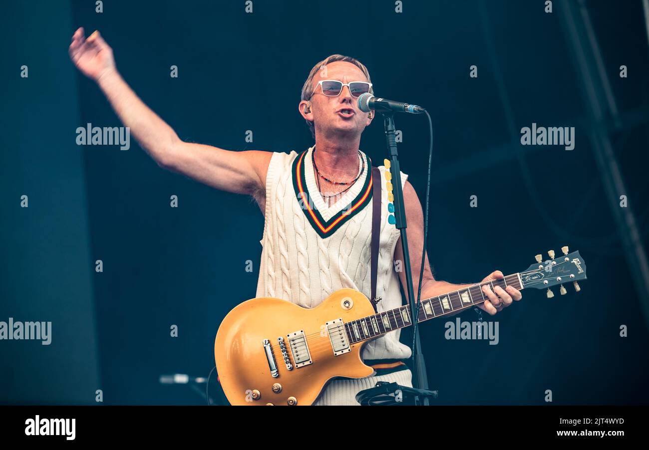 Ocean colour scene 2022 hires stock photography and images Alamy