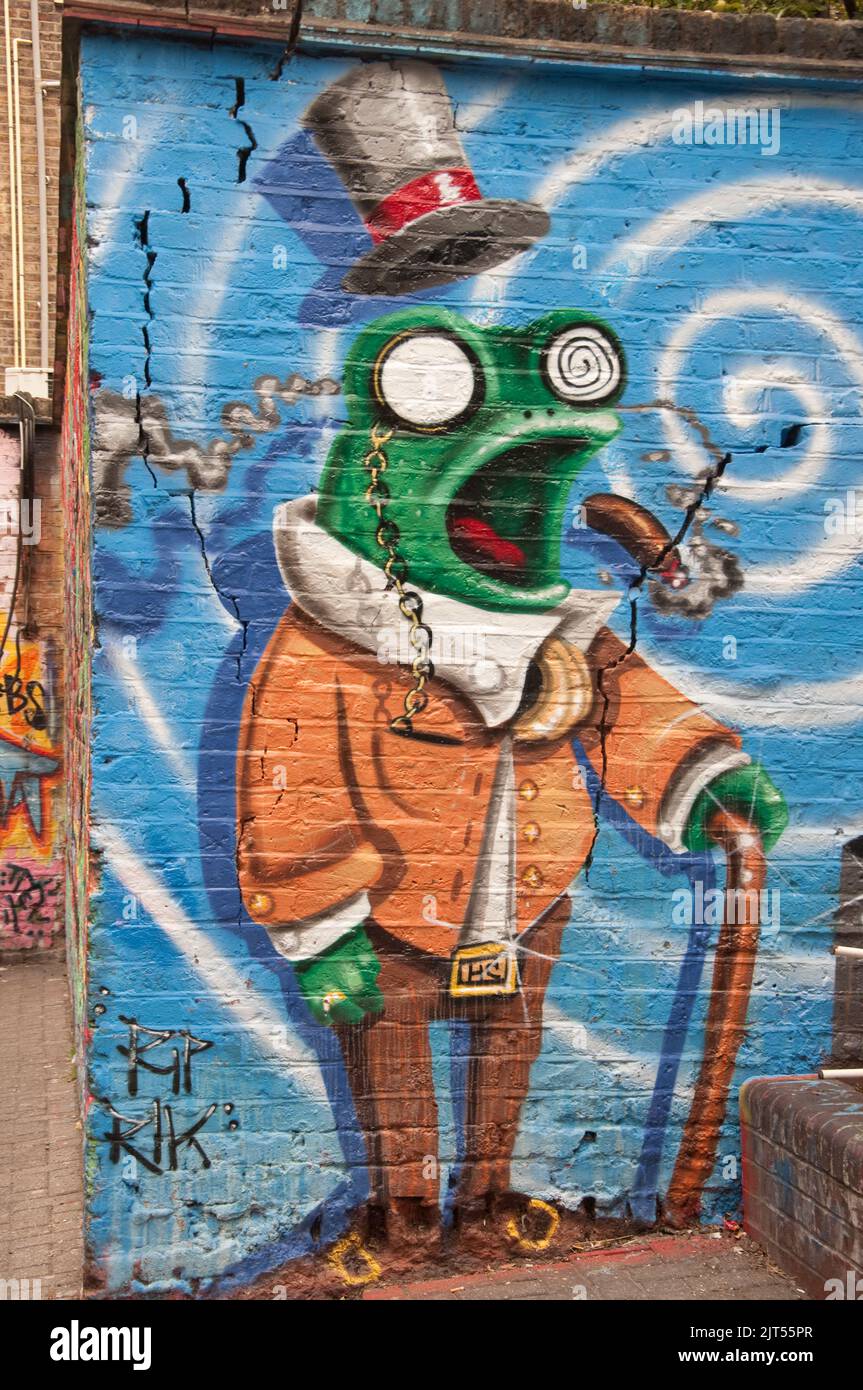 Frog, Graffitti, Portabello Road Market, London, UK Stock Photo