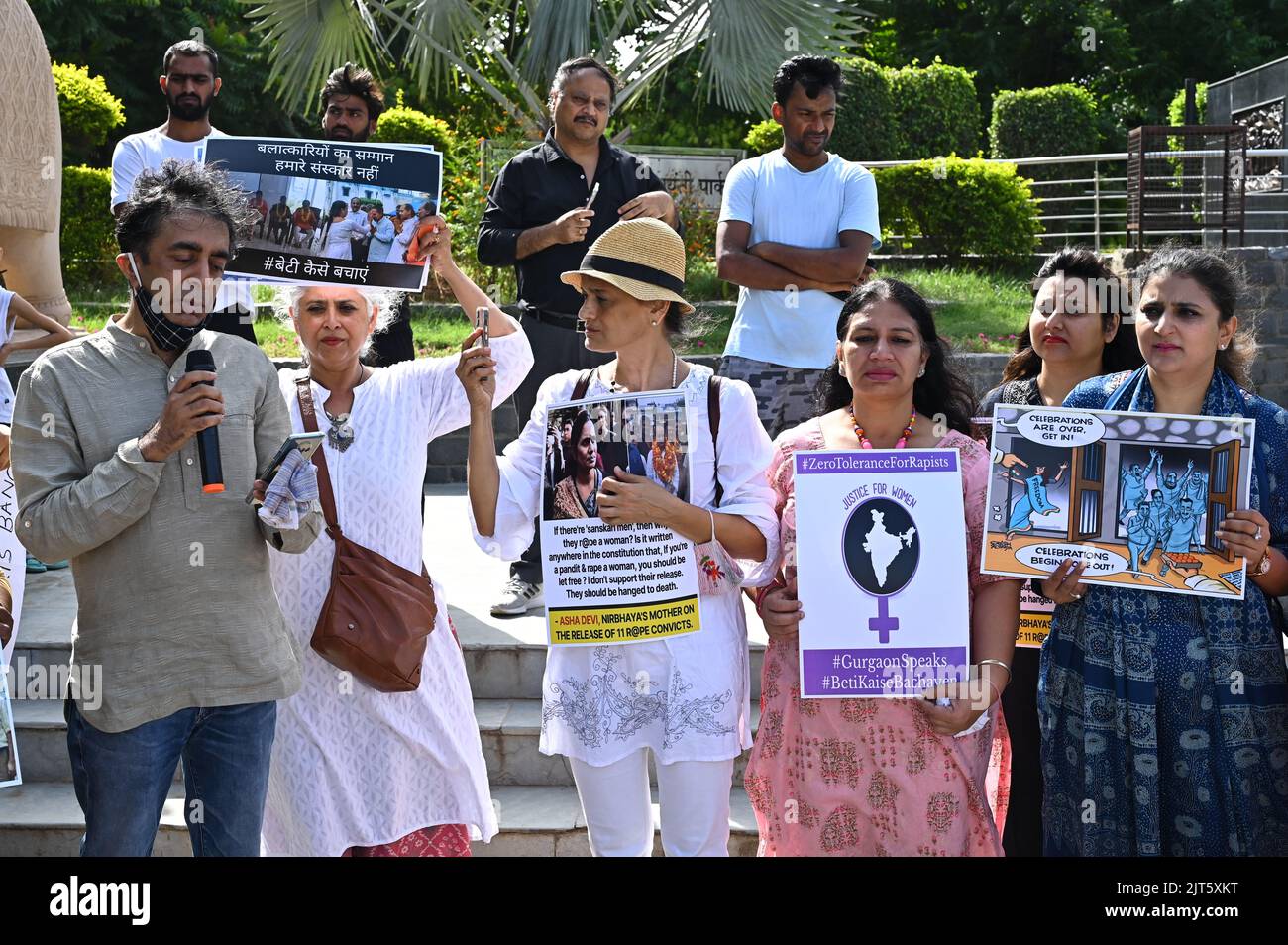 Gurgaon Riots Gurgaon residents protest against the release of rape accused of Bilkis ...