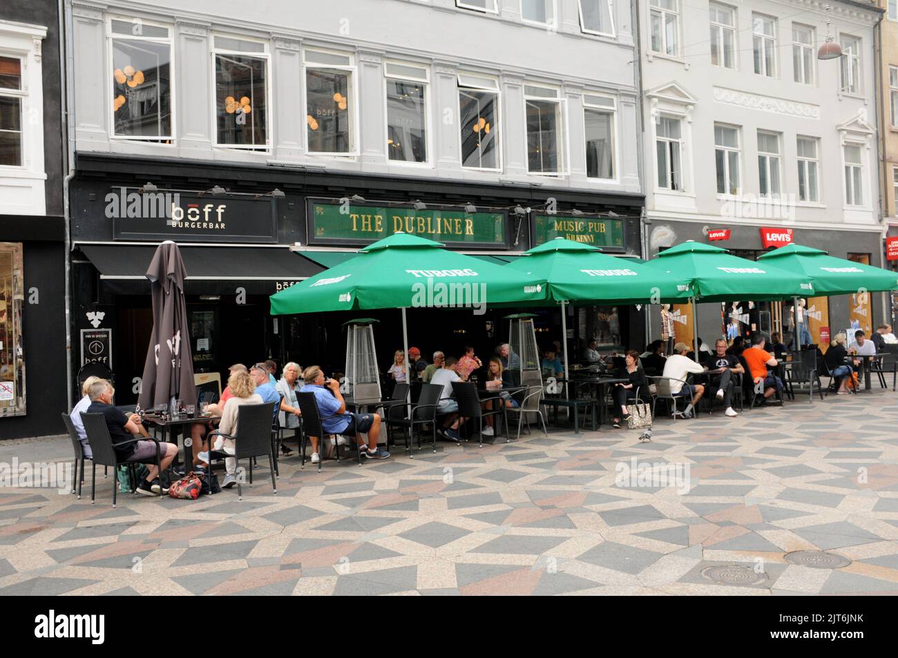 Cafe dubliner hi-res stock photography and images - Alamy