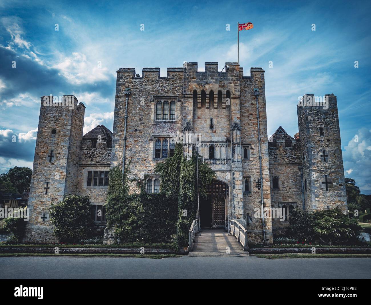 Hever Castle and Gardens, the seat of the Boleyn family, now privately owned. Hever, Near Edenbridge, Kent, United Kingdom Stock Photo