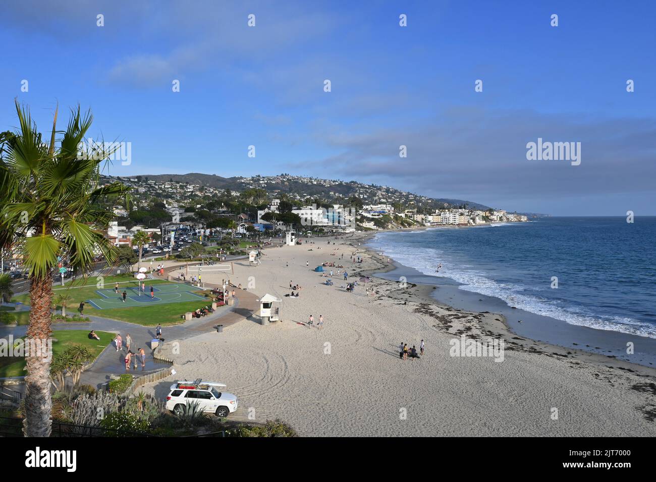 LAGUNA BEACH, CALIFORNIA - 24 AUG 2022: The Main Beach looking south from Heisler Park. Stock Photo