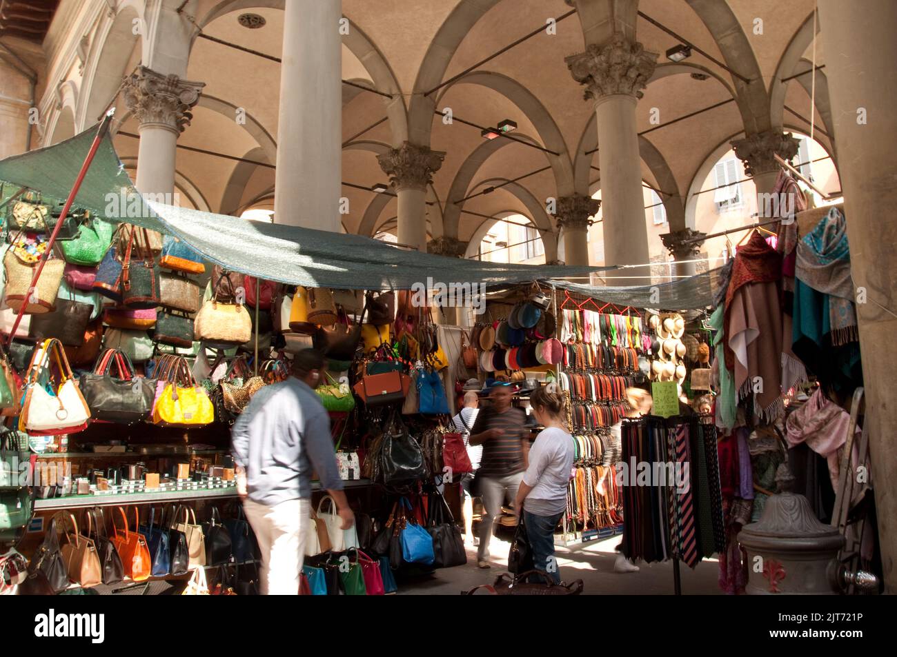 Leather market florence hi-res stock photography and images - Alamy