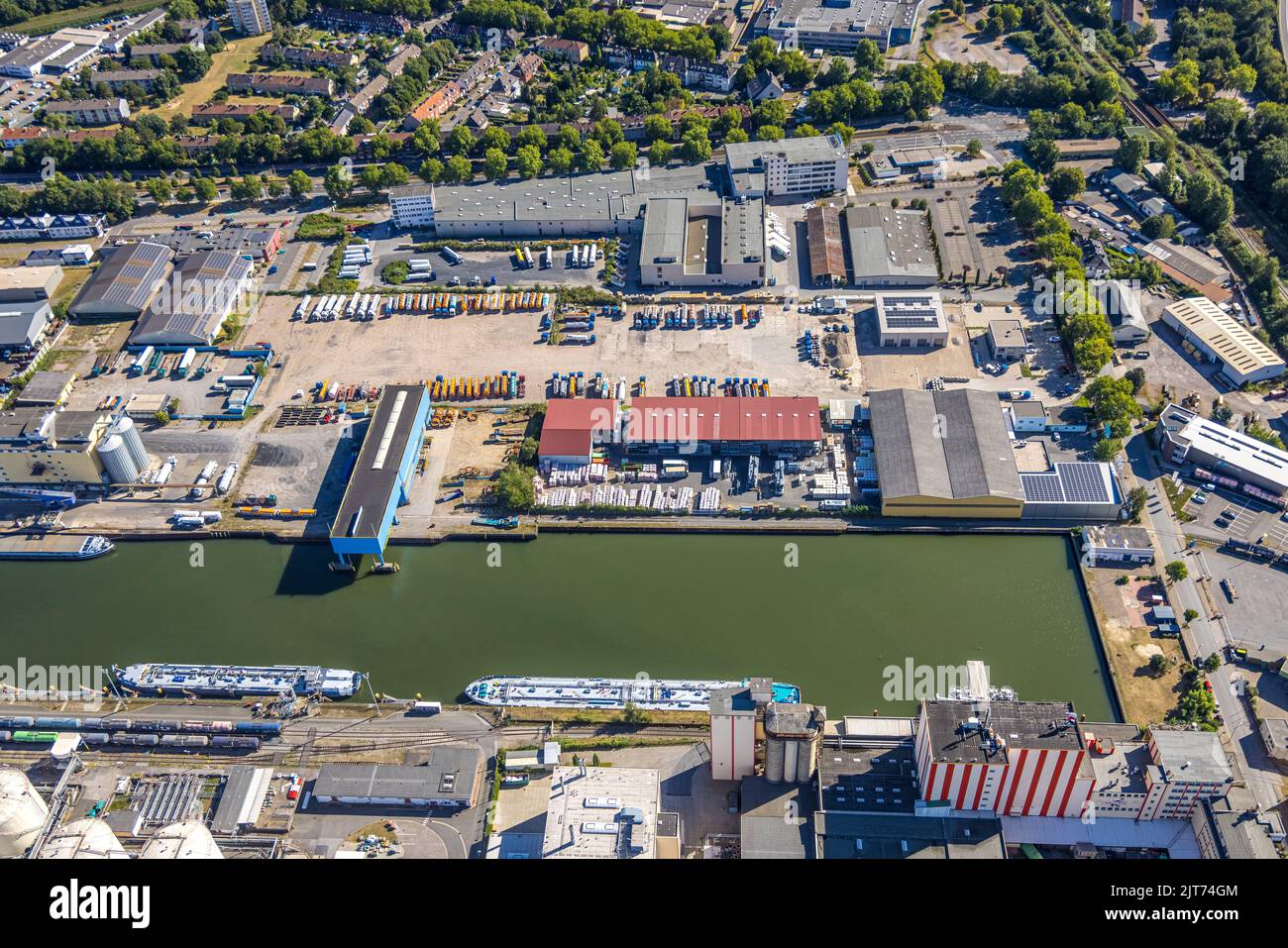 Aerial view, New pumping station building of Emschergenossenschaft near Sutumer Brücken on lock island between Rhine-Herne canal and river Emscher, Sc Stock Photo