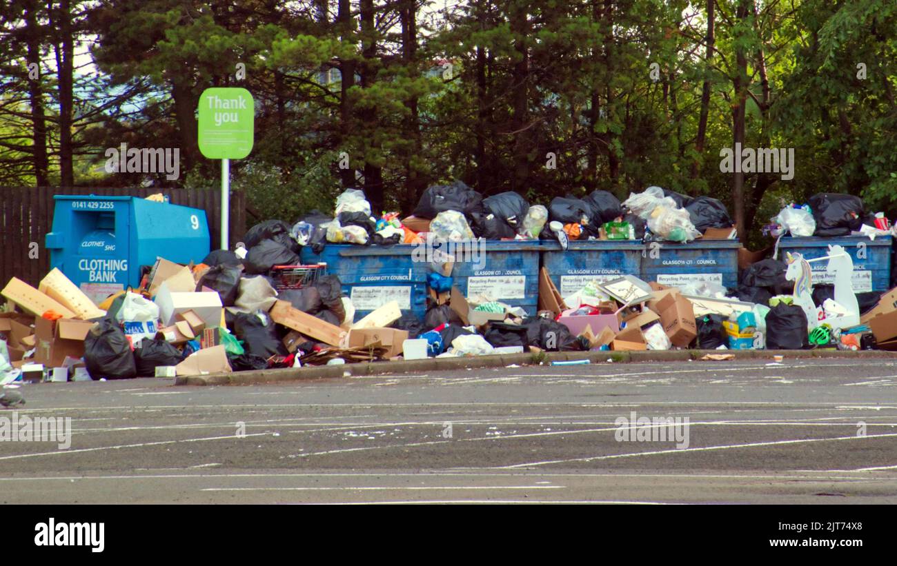 Council collection days hires stock photography and images Alamy