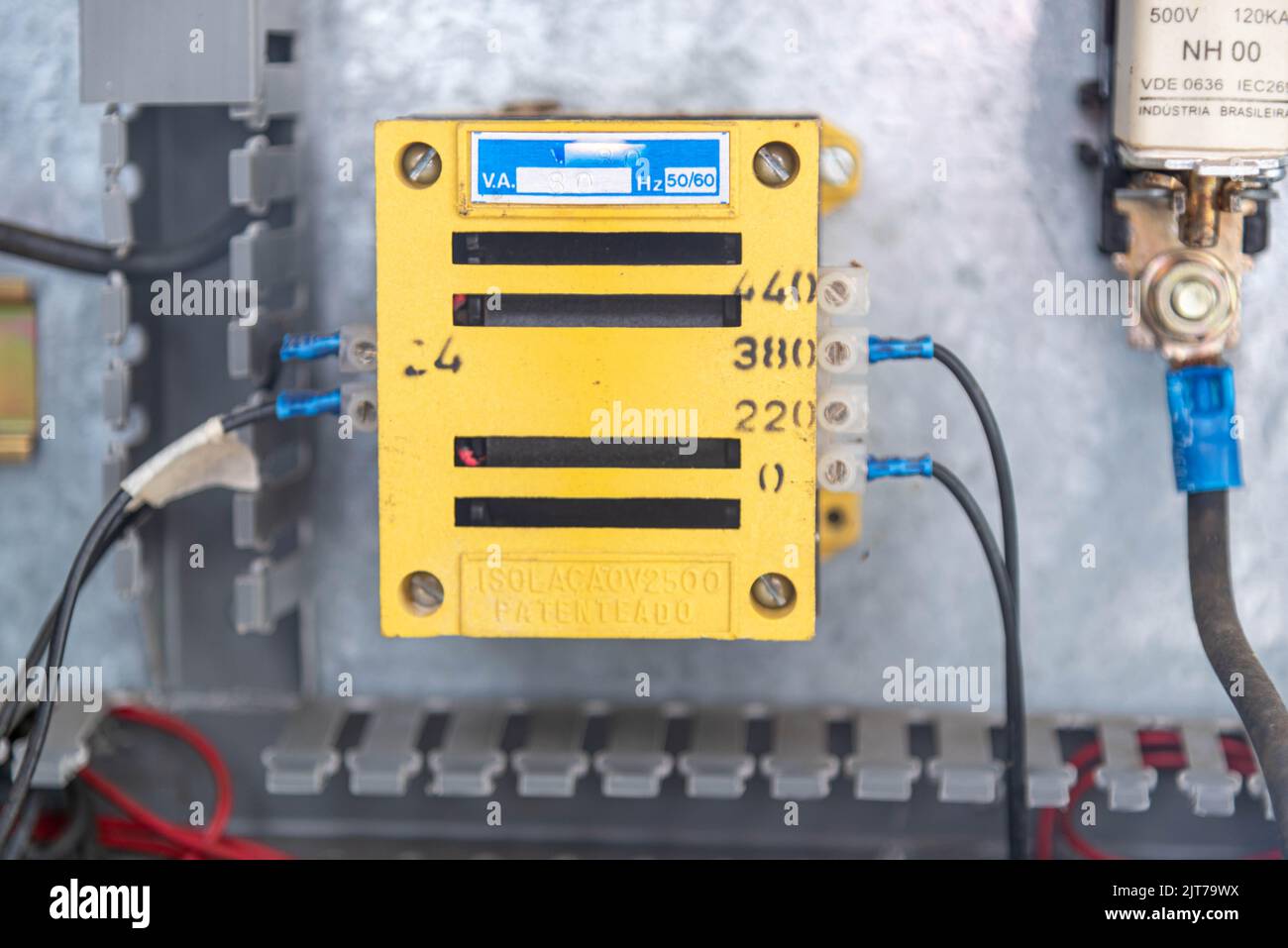 Electronic equipment and components. Electric motors and capacitors. Electronic control panel