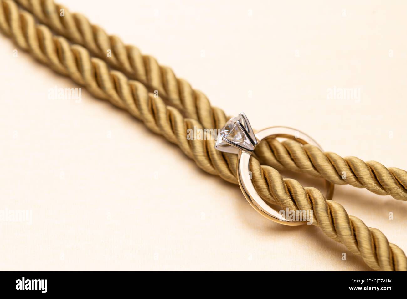Diamond knot rope hi-res stock photography and images - Alamy
