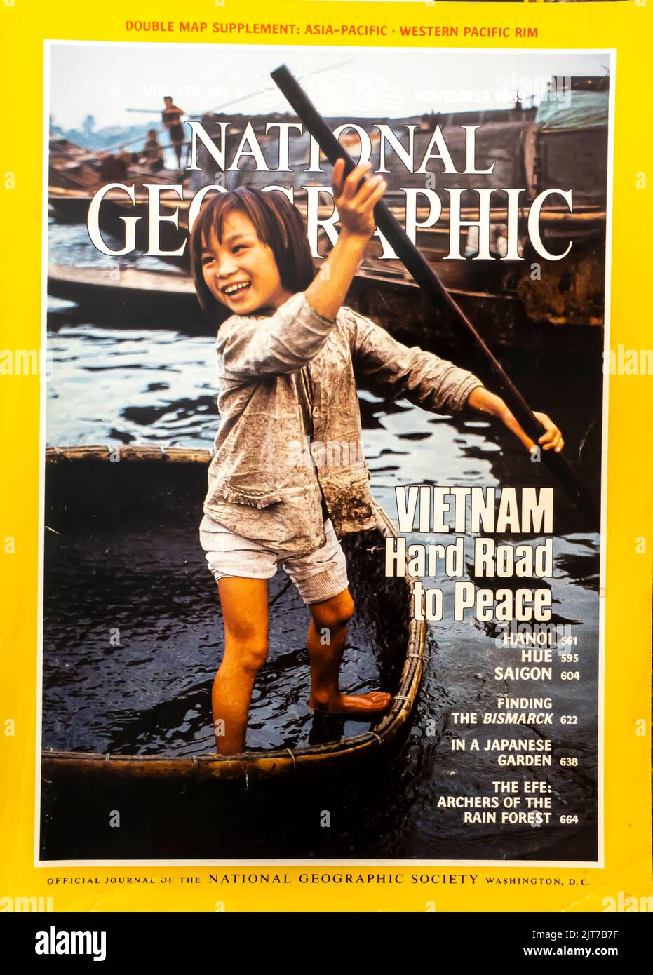 National Geographic magazine cover, Vietnam theme, November 1989 Stock Photo Alamy