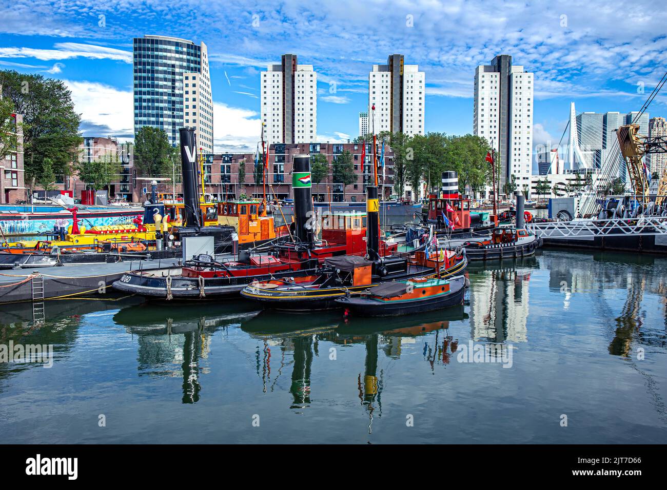 Rotterdam buildings hi-res stock photography and images - Alamy