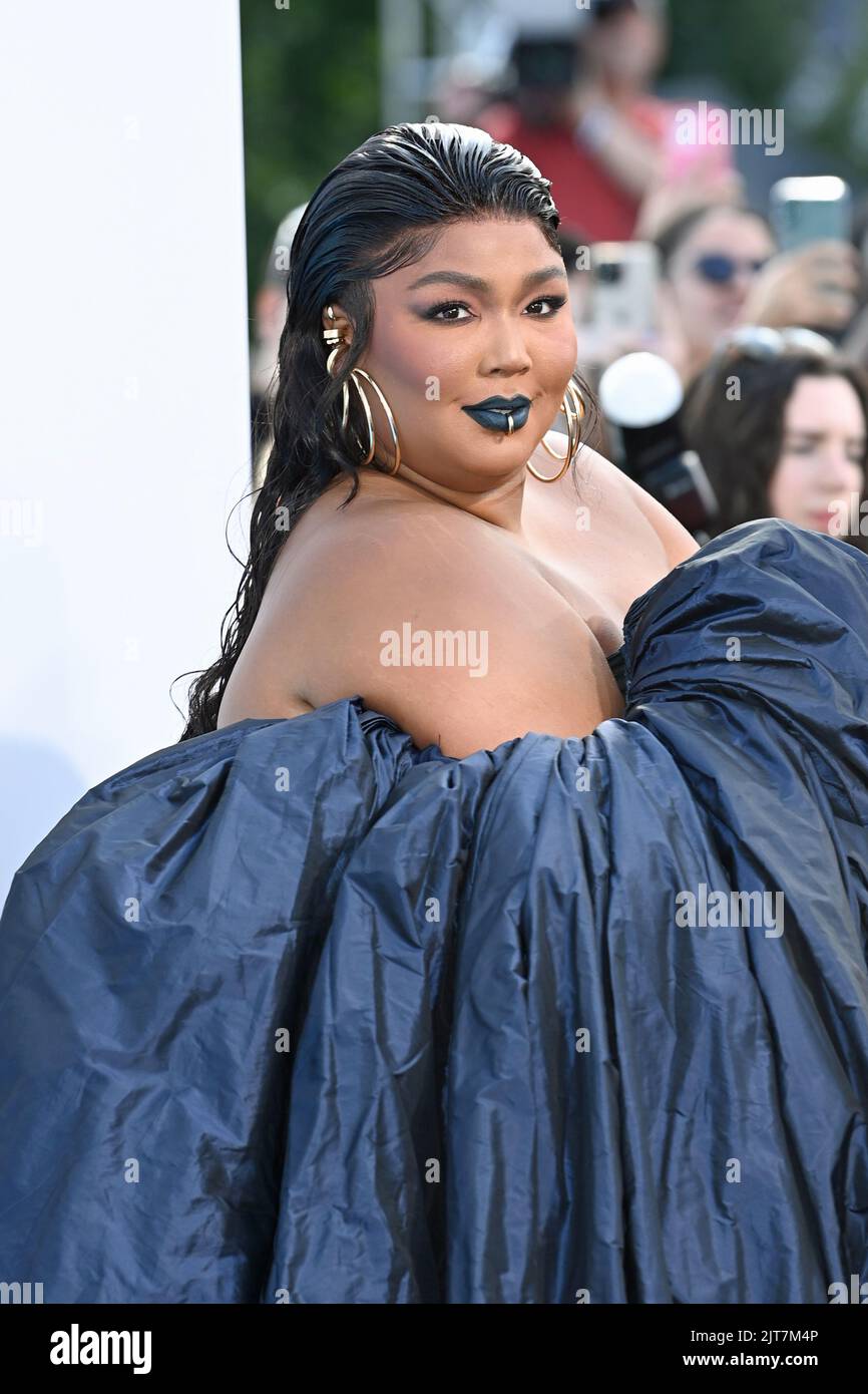 Lizzo picture hi-res stock photography and images - Alamy