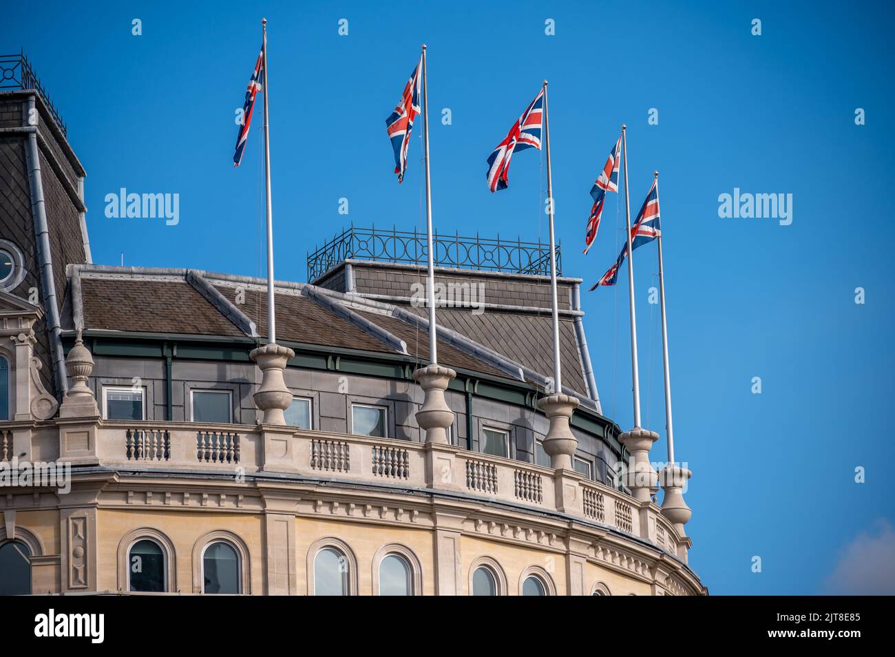 Grand buildings along trafalgar square in England Stock Photo Alamy