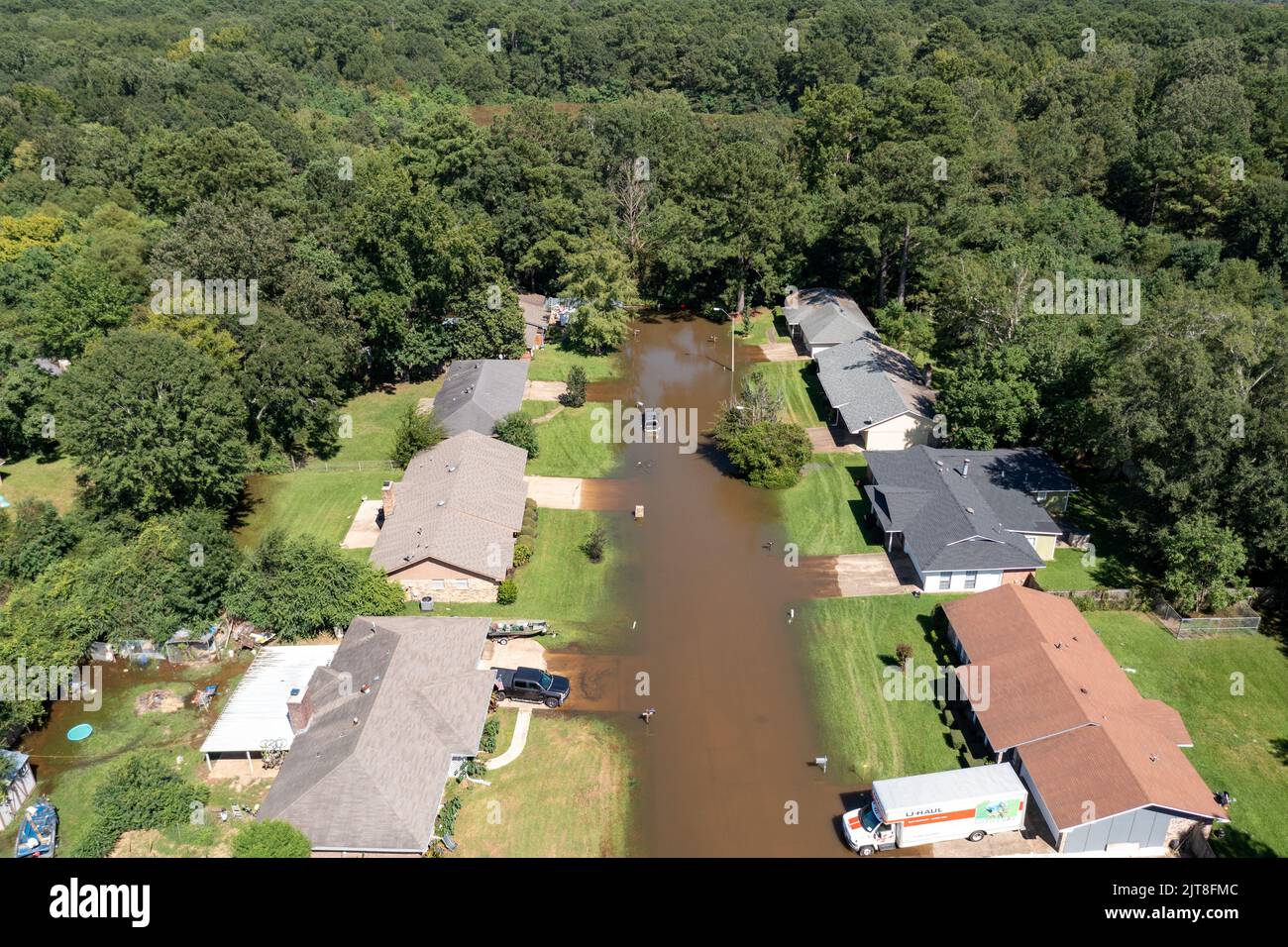 Jackson, MS, USA - August 28, 2022: Pearl River flood water rising in neighborhoods in Jackson, MS. Credit: Chad Robertson/Alamy Live News Stock Photo