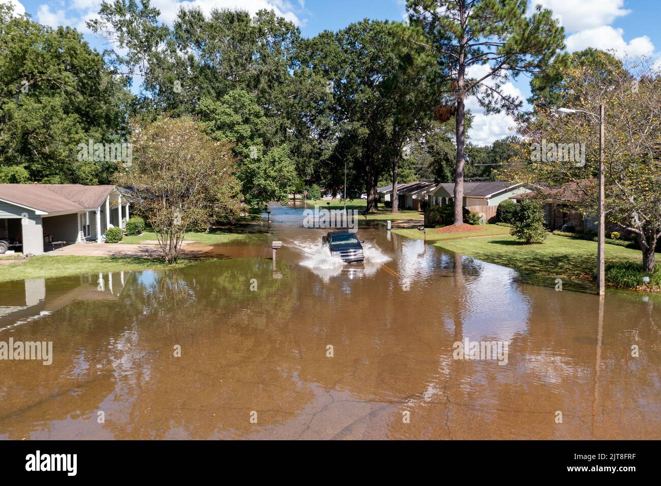 Jackson, MS, USA - August 28, 2022: Pearl River flood water rising in neighborhoods in Jackson, MS. Credit: Chad Robertson/Alamy Live News Stock Photo