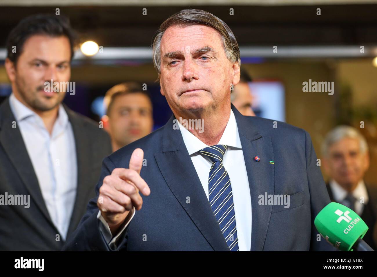 Sao Paulo, Brazil. 28th Aug, 2022. The President of Brazil Jair Bolsonaro is seen arriving at the debate between the candidates for the Presidency of the Republic at the headquarters of Grupo Bandeirantes in the Morumbi neighborhood in the southern region of São Paulo on Sunday night, 28. Credit: Brazil Photo Press/Alamy Live News Credit: Brazil Photo Press/Alamy Live News Stock Photo