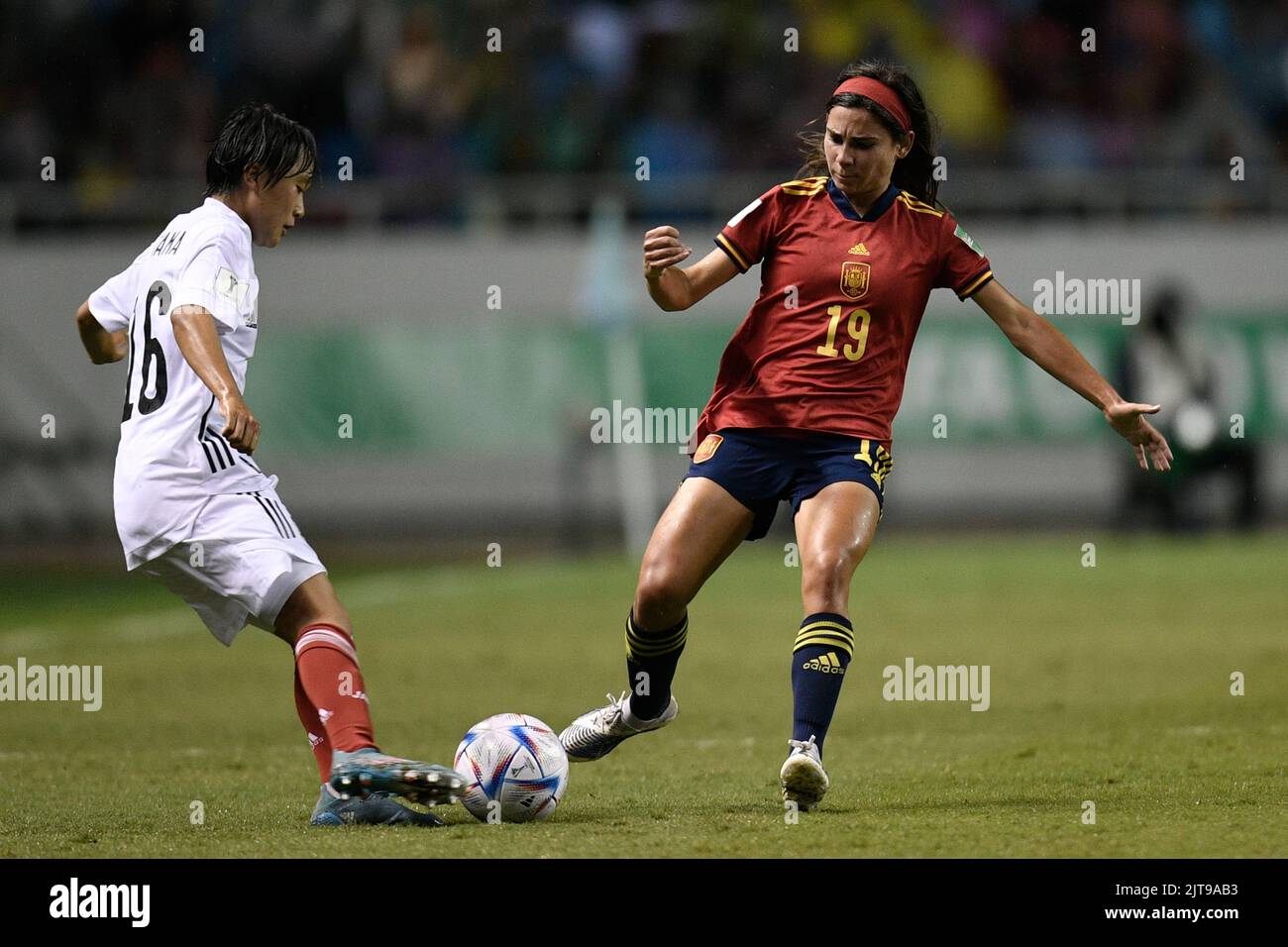 San Jose. 28th Aug, 2022. Koyama Shinomi (L) of Japan vies with Ane ...