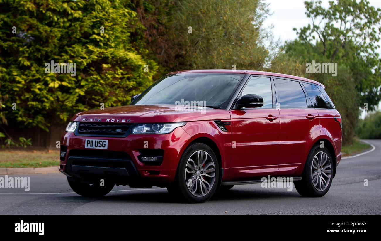 Range rover classic hi-res stock photography and images - Alamy