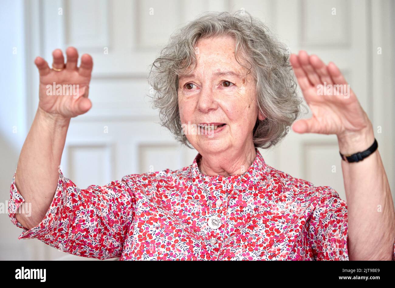 Hamburg, Germany. 24th Aug, 2022. Ulla Hahn, writer, gives an interview in her apartment about her new novel "Days in Vitopia". Credit: Georg Wendt/dpa/Alamy Live News Stock Photo