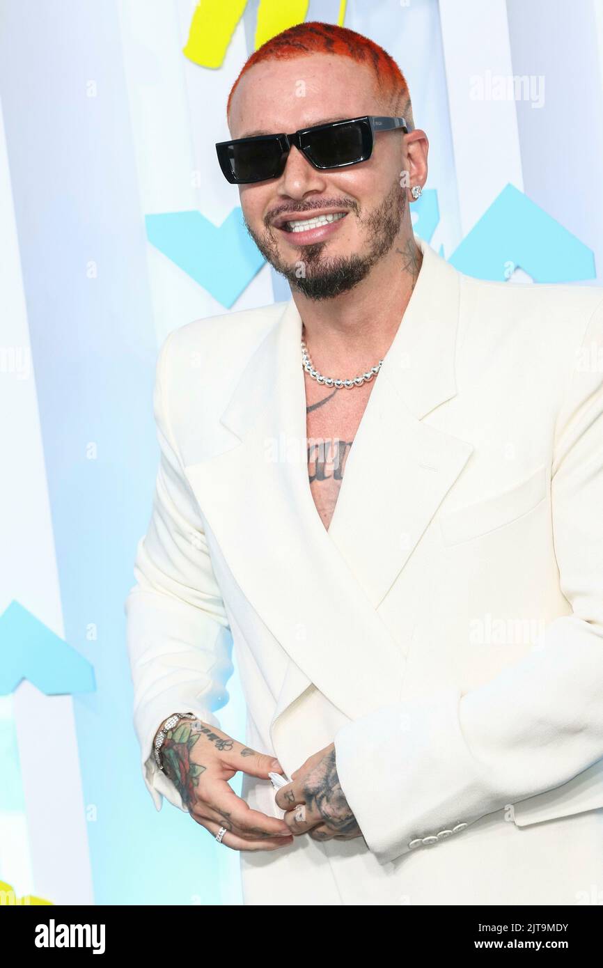 J balvin hi-res stock photography and images - Alamy