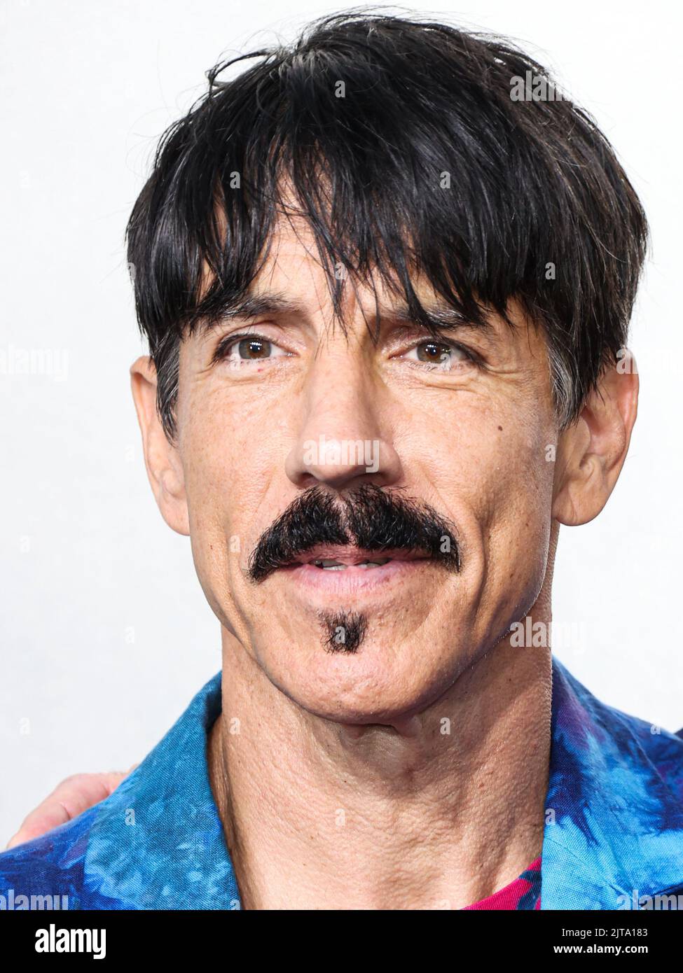 NEWARK, NEW JERSEY, USA AUGUST 28 Anthony Kiedis of Red Hot Chili