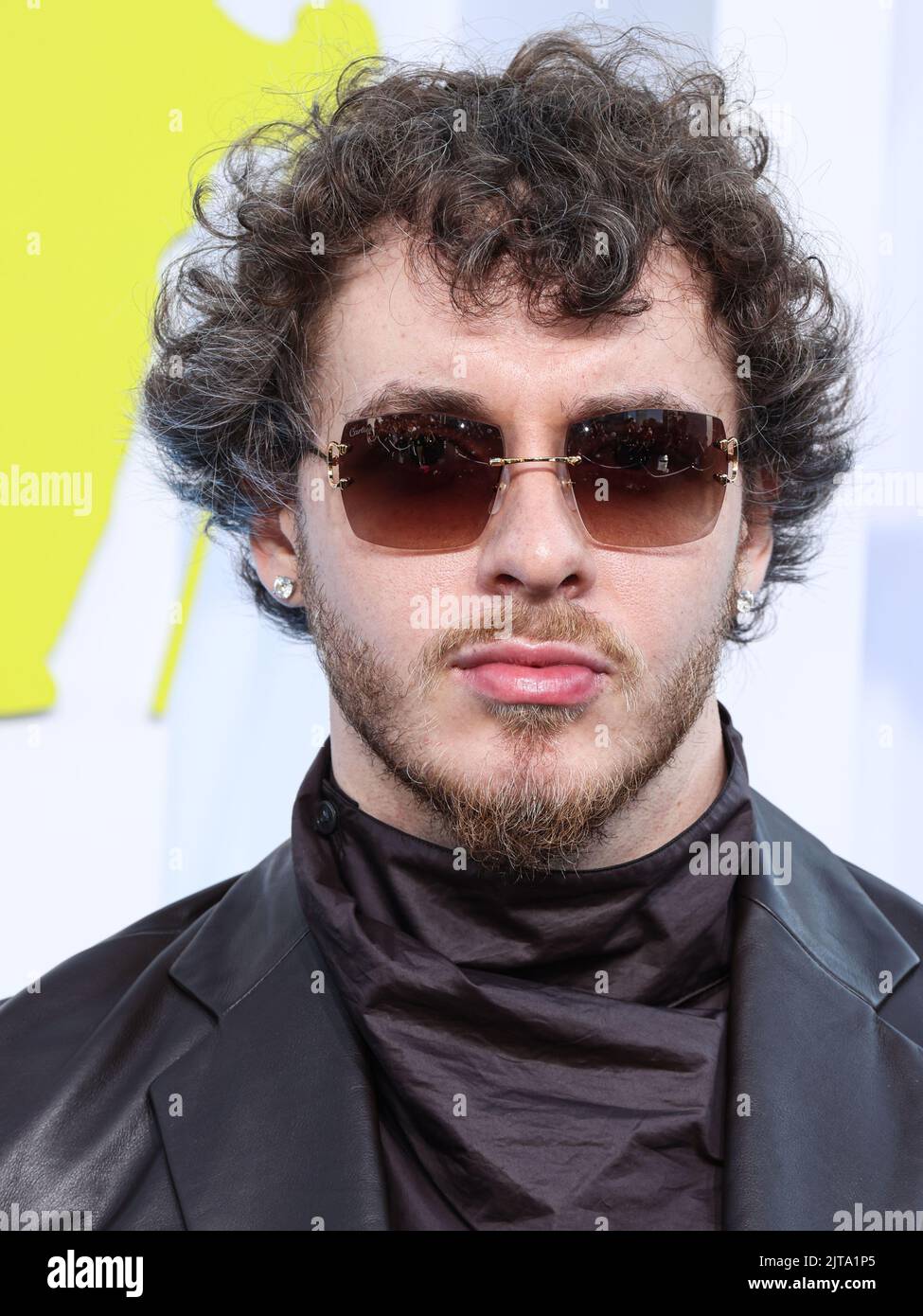 NEWARK, NEW JERSEY, USA AUGUST 28 Jack Harlow arrives at the 2022