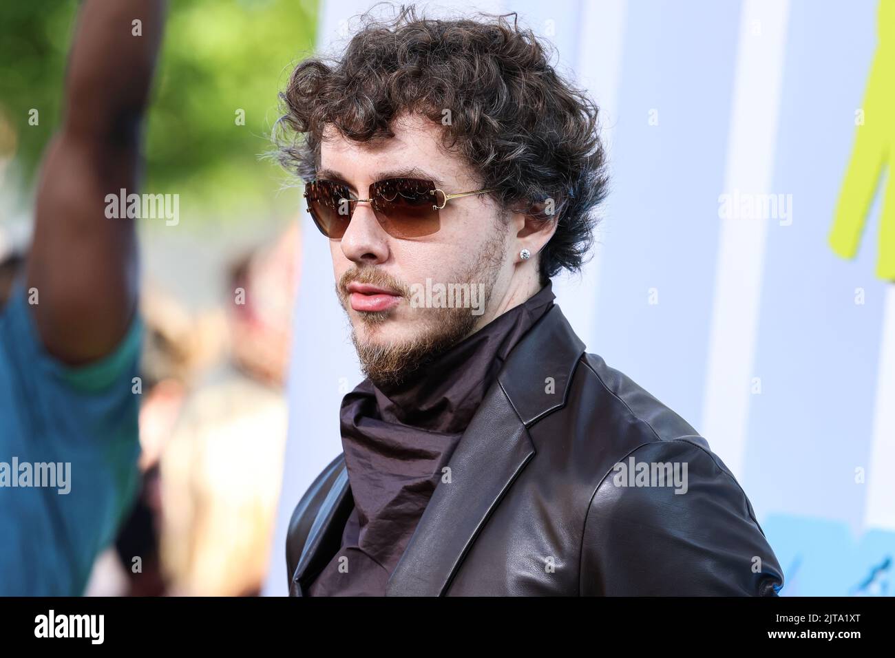 NEWARK, NEW JERSEY, USA AUGUST 28 Jack Harlow arrives at the 2022