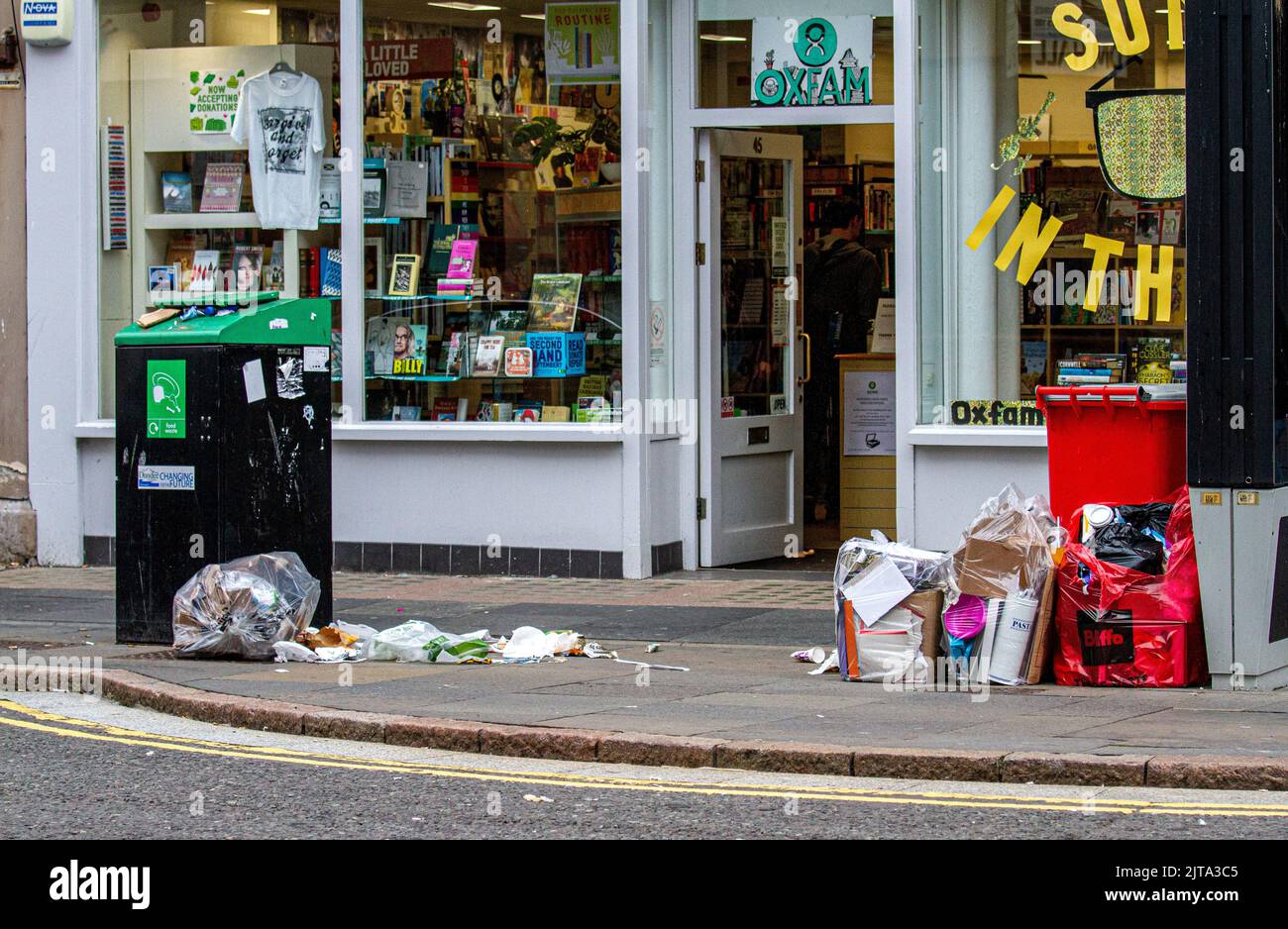 Dundee, Tayside, Scotland, UK. 29th Aug, 2022. UK News As garbage