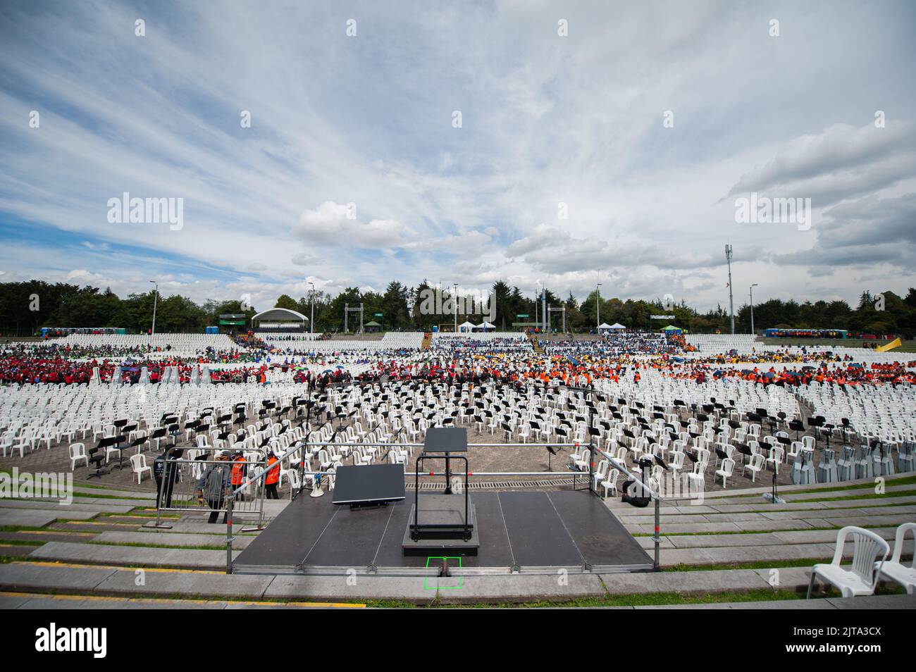 A general view of the music organization during the world's largest concert for peace played by Bogota's Symphonic Orchrestra and children, in Bogota, Stock Photo