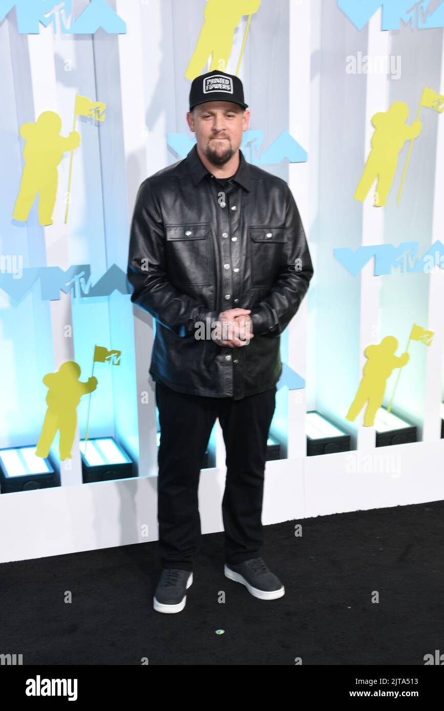 Newark, USA. 28th Aug, 2022. Joel Madden walking on the black carpet at the 2022 MTV Video Music Awards held at the Prudential Center in Newark, NJ on August 28, 2022. (Photo by Efren Landaos/Sipa USA) Credit: Sipa USA/Alamy Live News Stock Photo