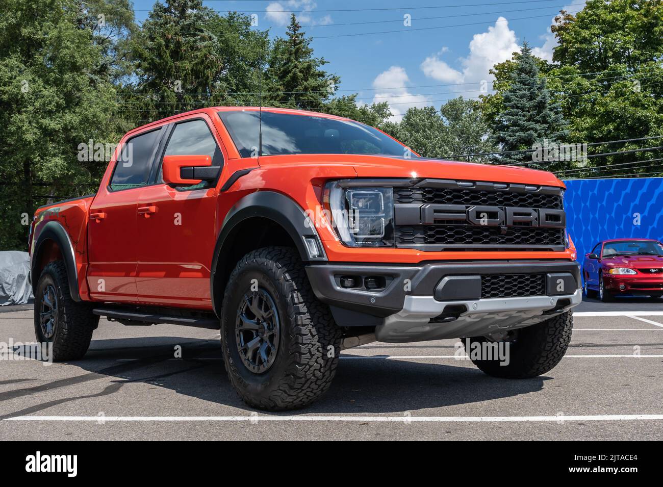 ROYAL OAK, MI/USA - AUGUST 19, 2022: A 2022 Ford F-150 Raptor truck at the Ford exhibit on the Woodward Dream Cruise route. Stock Photo