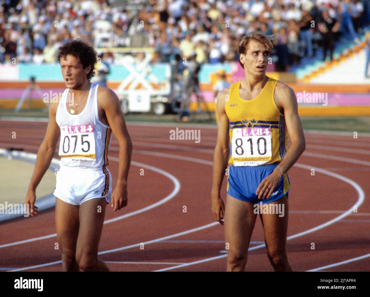 OLYMPIC SUMMER GAMES LOS ANGELES USA 1984 SVEN NYLANDER Sweden athletic 400m hurdle end 4 on right together with Harald Schmid third Olympic summer games Stock Photo